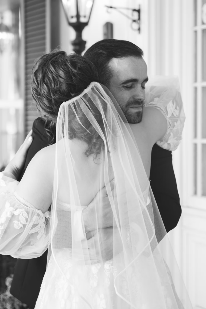 Bride and groom see each other for first time on their wedding day at David's Country Inn in Hackettstown, NJ. Photographed by South Jersey, Philadelphia based wedding photographer Madison Neumann Photography.