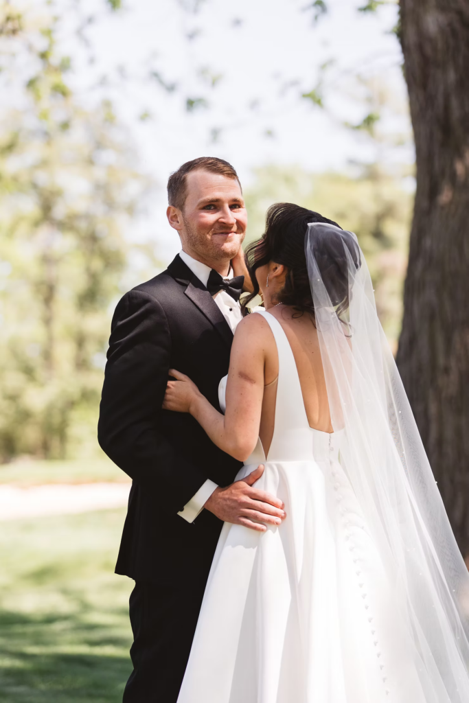 Wedding day at Downingtown Country Club in Downingtown, PA. Photographed by South Jersey, Philadelphia based wedding photographer Madison Neumann Photography.