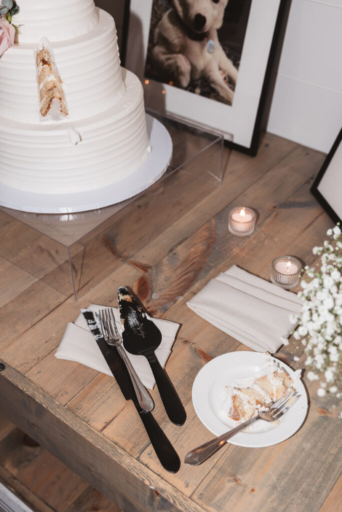 Slice of wedding cake. Wedding day at Blue Heron Pines Golf Club in Egg Harbor, NJ. Photographed by South Jersey/Philly based wedding photographer Madison Neumann Photography.