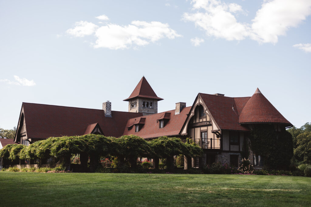 Overview shot of the gorgeous St. Clements Castle and Marina in Portland, Connecticut, photographed by Philadelphia and New Jersey based travel wedding photographer, Madison Neumann Photography.