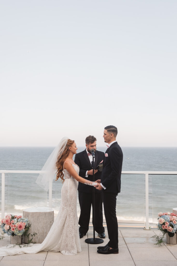 Bride and Groom at the altar, photographed by Philadelphia and New Jersey based travel wedding photographer, Madison Neumann Photography.